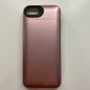 Mophie charging phone case ⚠️HAS CRACKS⚠️